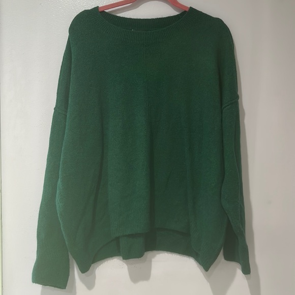 Vince Camuto Green Sweater - Picture 1 of 5